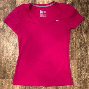 Nike Dri-Fit Regular Fit Athletic Tee